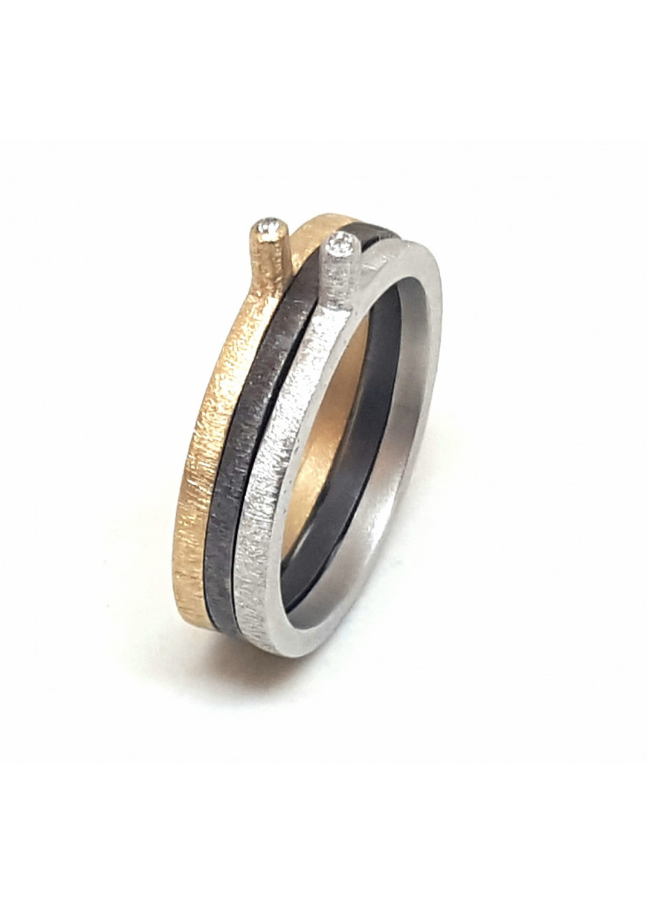 Anillo oro y diamantes