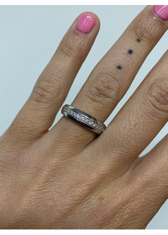 Anillo oro blanco y diamantes