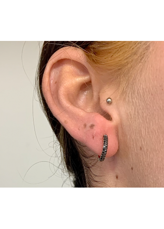 Pendientes de oro rosa con diamantes negros