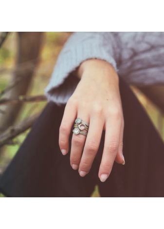 Anillo SUNFIELD GORBEIA plata y semipreciosas