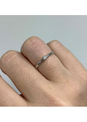 Solitario oro blanco y diamante