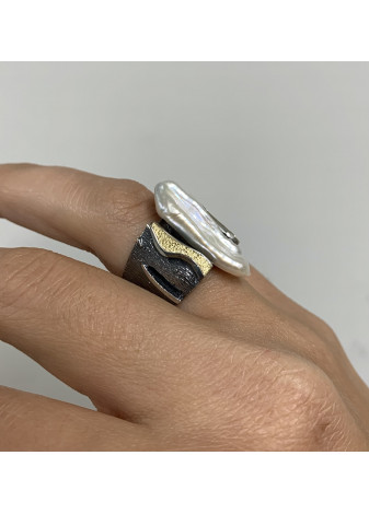 Anillo plata, oro y perla barroca
