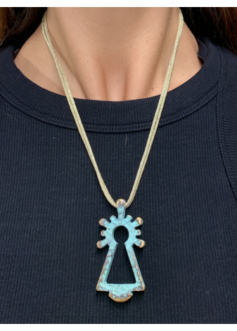 Colgante Virgen bronce