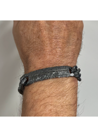 Pulsera plata oxidada y ctas negras