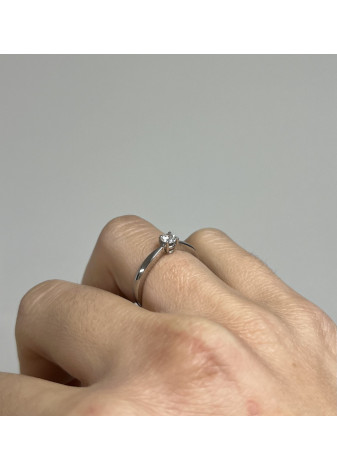 Solitario oro blanco y diamante de 0,23cts
