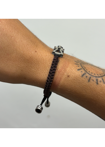 Pulsera Virgen del Pilar nylon marrón