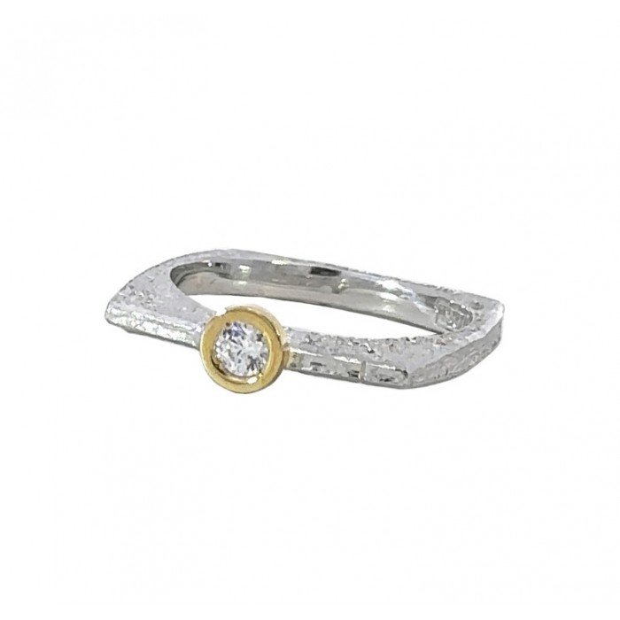 Anillo de plata, oro y diamante ecológico