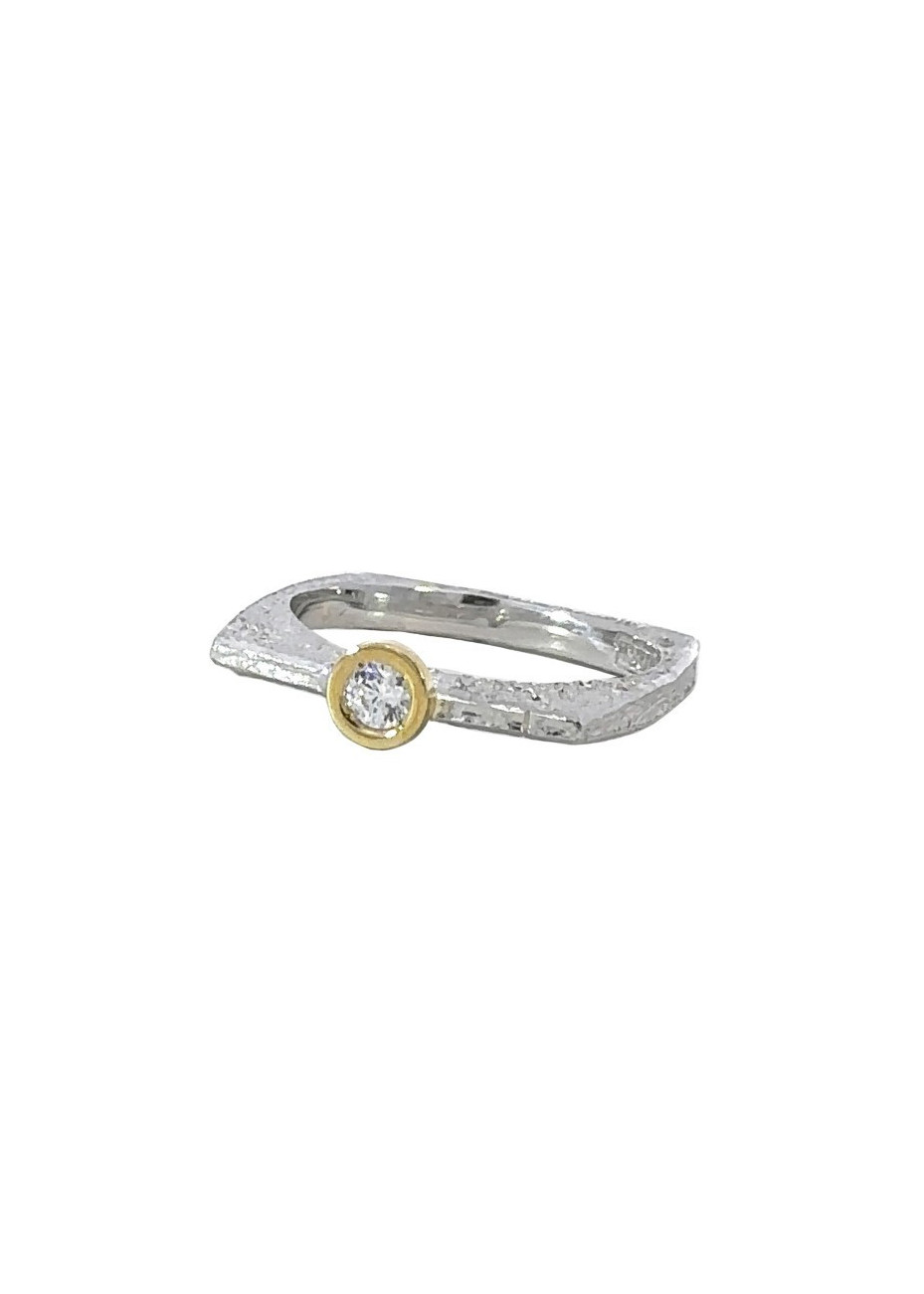Anillo de plata, oro y diamante ecológico