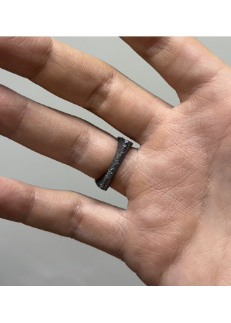 Anillo de plata, oro y diamante de laboratorio