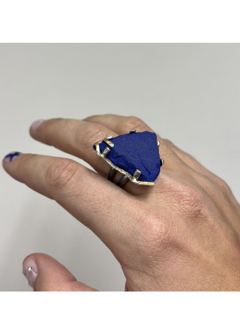 Anillo de plata, oro amarillo y lapislázuli en bruto