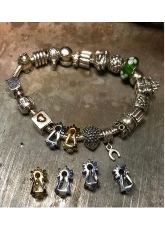 Charm Virgen del Pilar