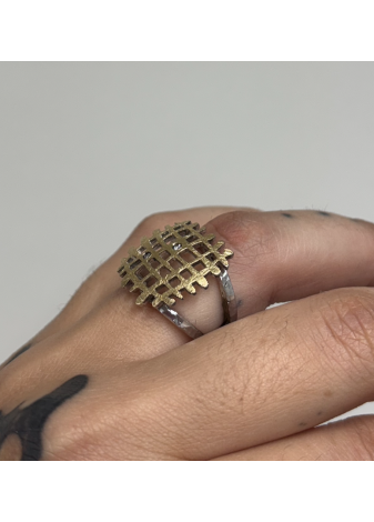 Anillo oro, plata y brillantes