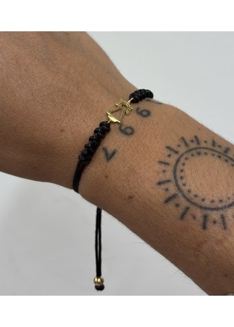 Pulsera Virgen del Pilar plata chapada macramé