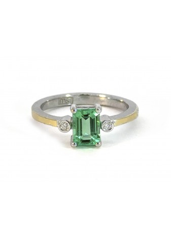 Anillo de plata, oro...