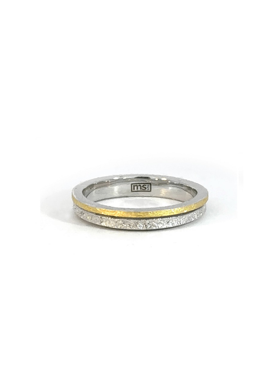 Alianza de plata y oro amarillo