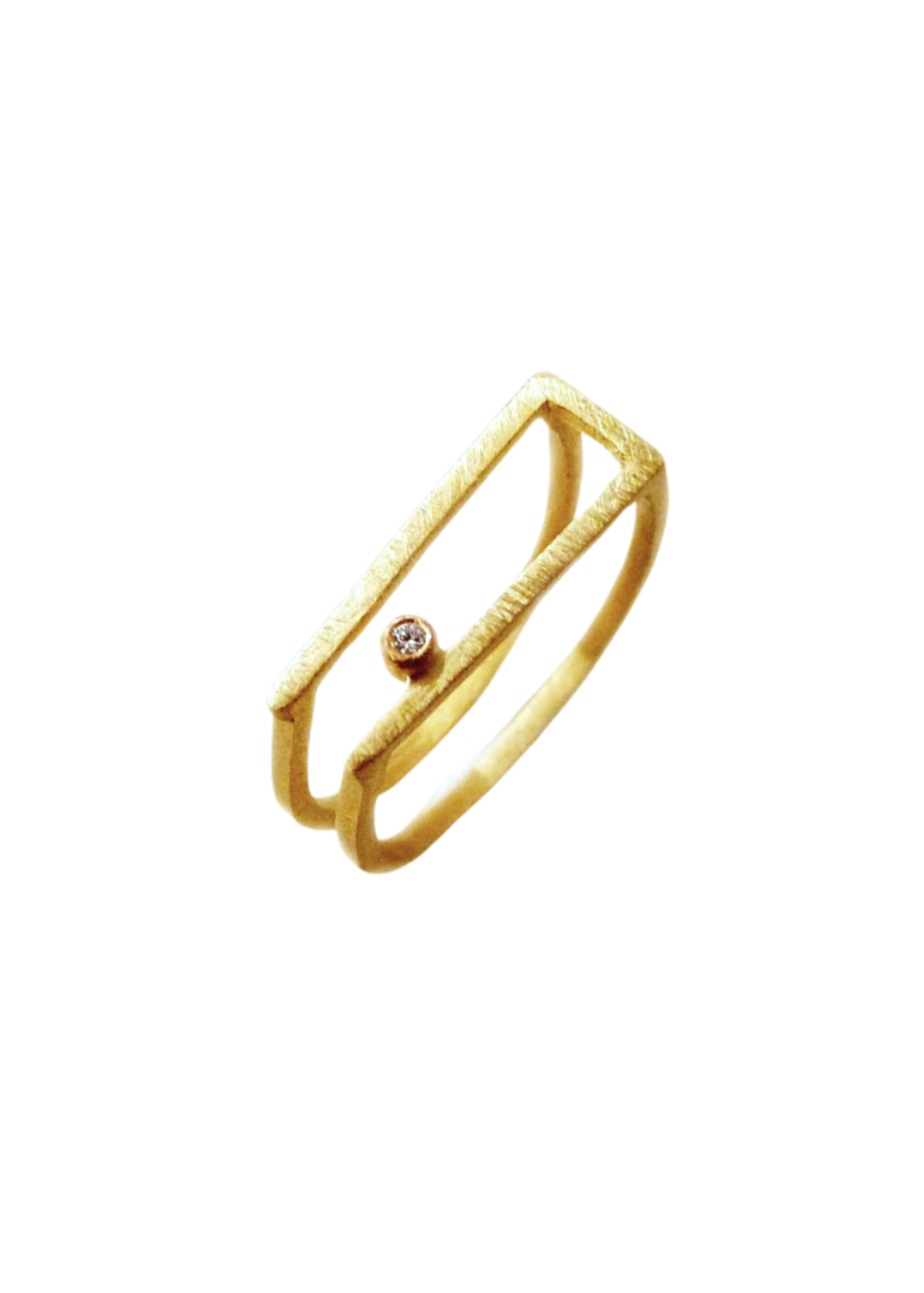 Anillo oro amarillo y diamante
