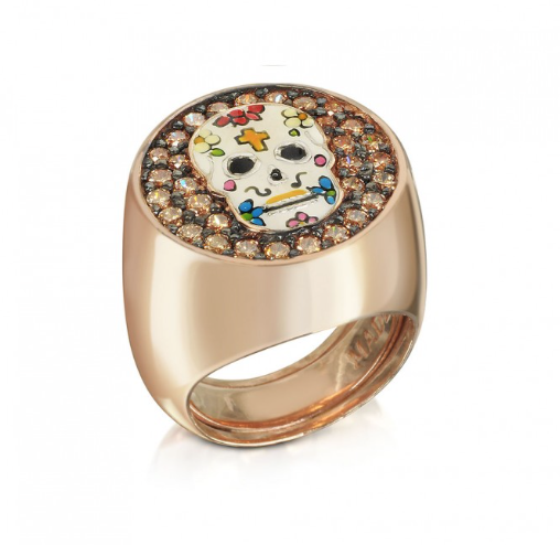 skull ring in jewelry to give away